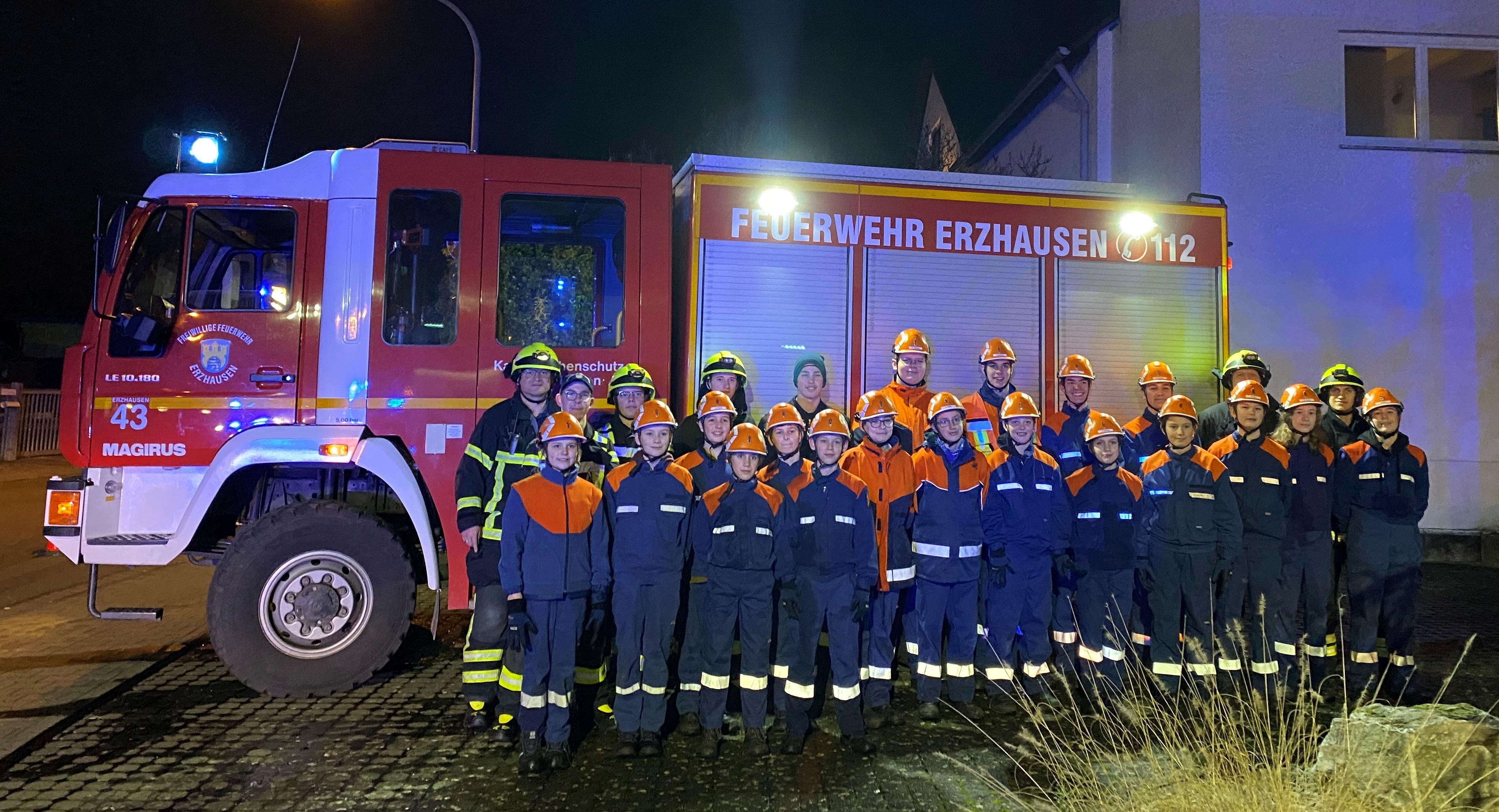 Übung der Jugendfeuerwehr an der Weihnachtsfeier 2023