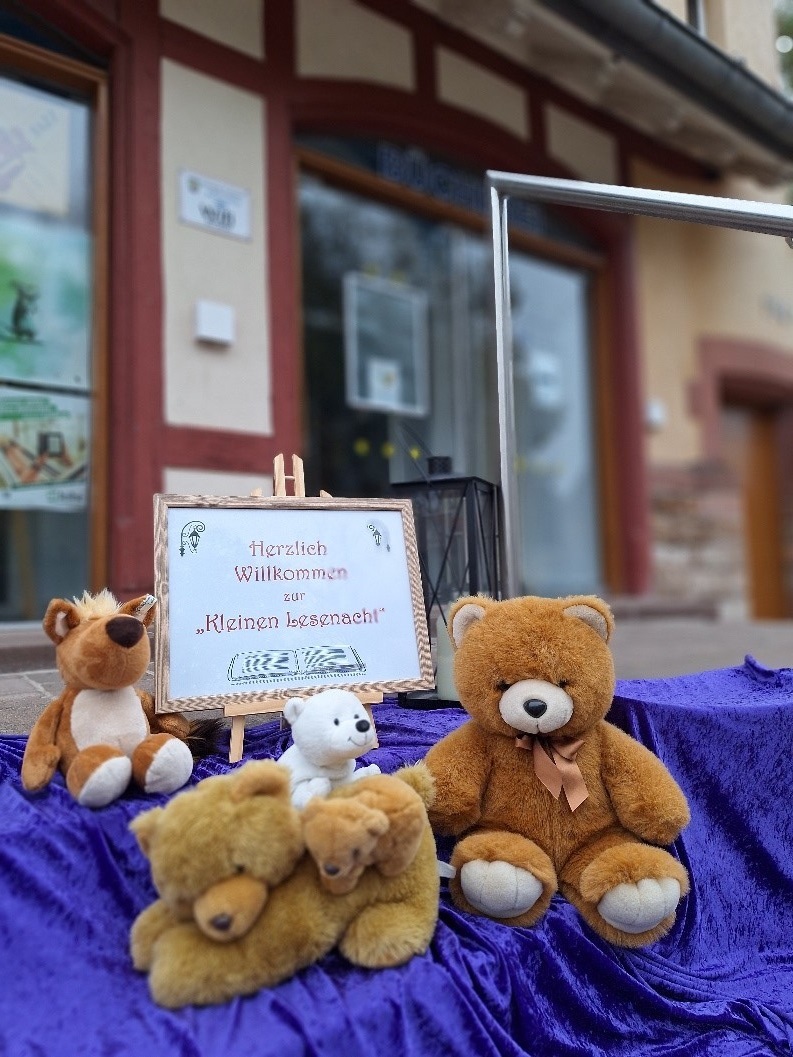 „Kleine Lesenacht“ für Kinder der Lessingschule