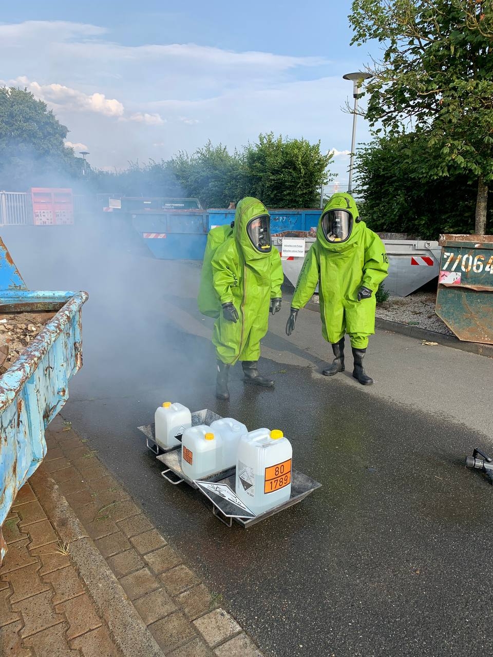 Gefahrgutübung am Recyclinghof